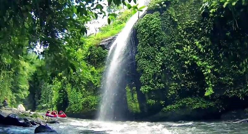 White Water Rafting Bali – Bali Bravo Tours